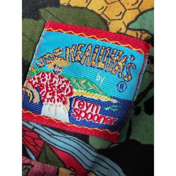 Reyn Spooner Hawaiian shirt vibrant floral and toucan bird pattern size Large - Picture 6 of 9